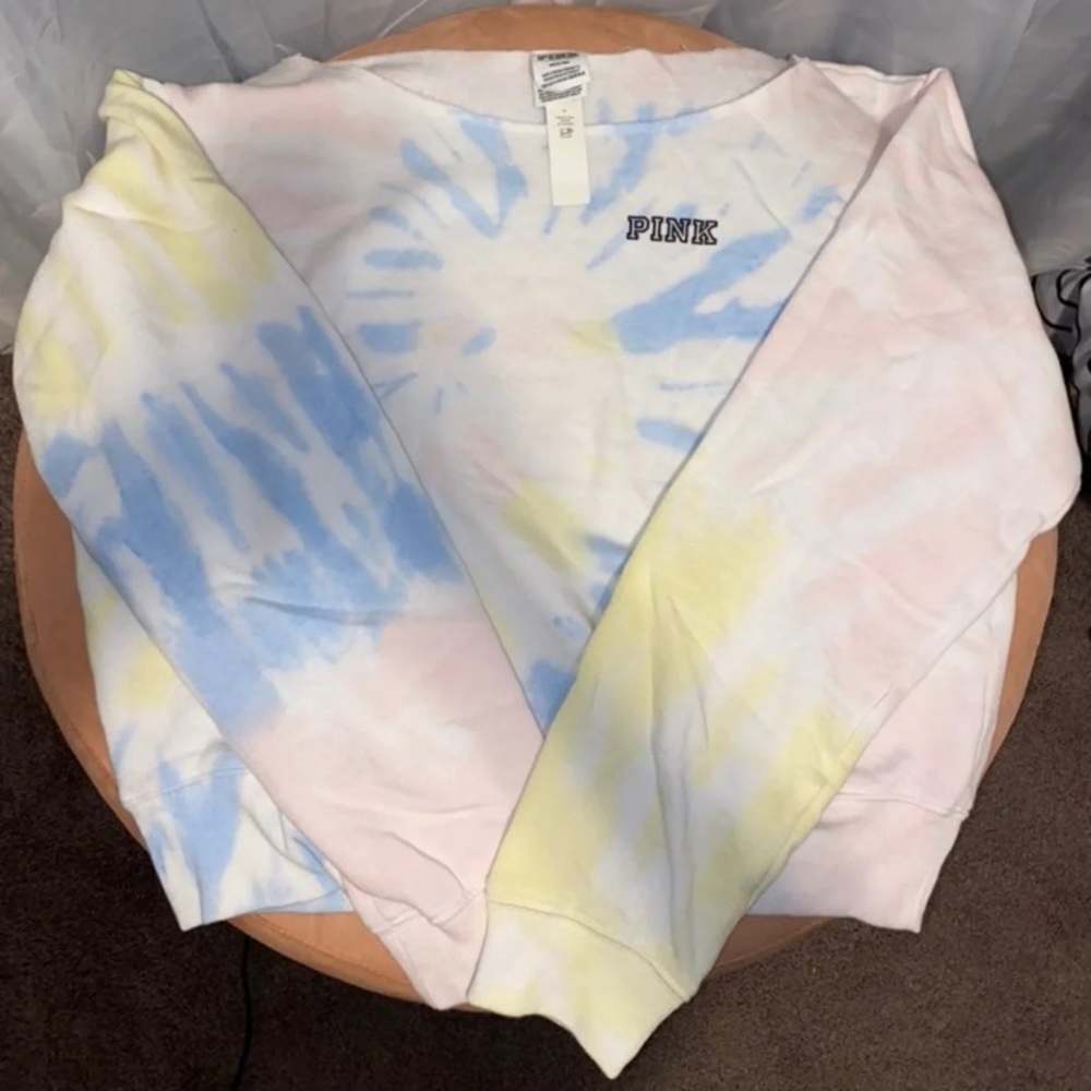 PINK•limited edition tie dye Crew